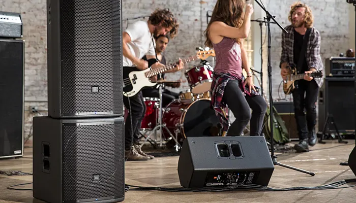 JBL PRX812