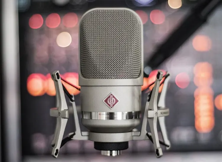 Neumann TLM 107