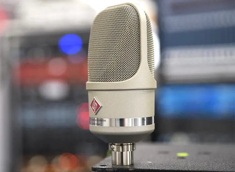 Neumann TLM 107