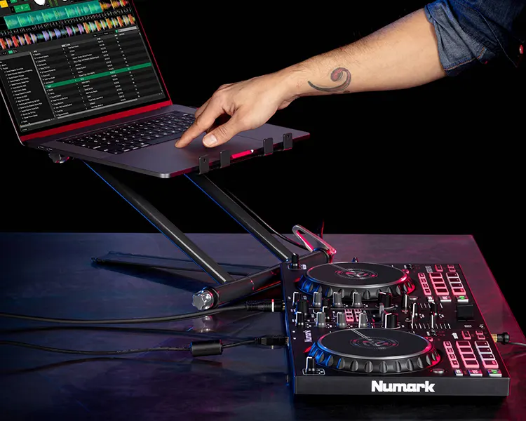 Numark-mixtrack-pro