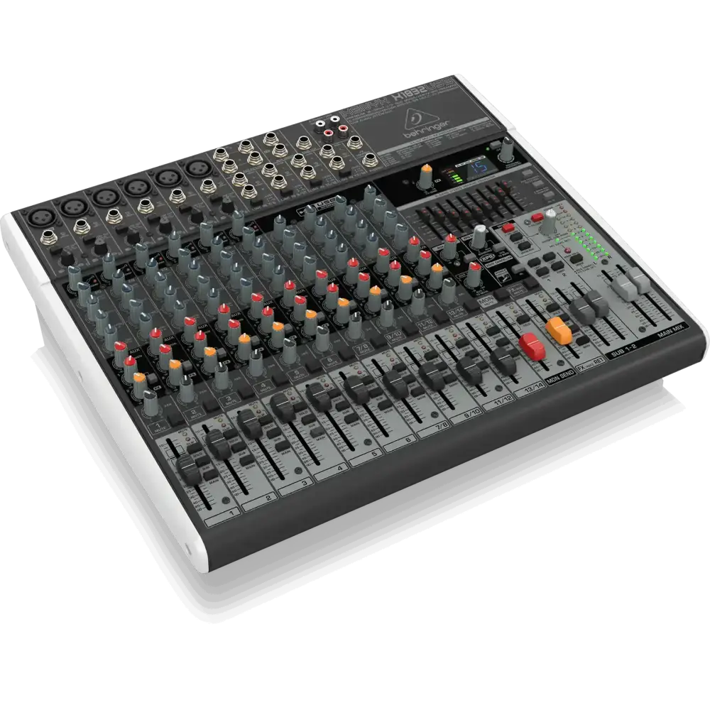 Behringer XENYX X1832USB 18 Kanallı Efektli Mikser