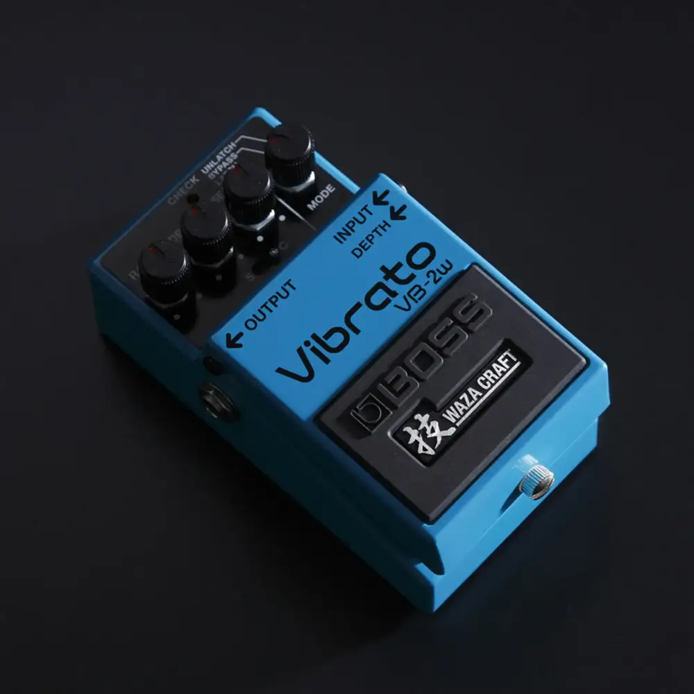 BOSS VB-2W / Waza Craft Vibrato
