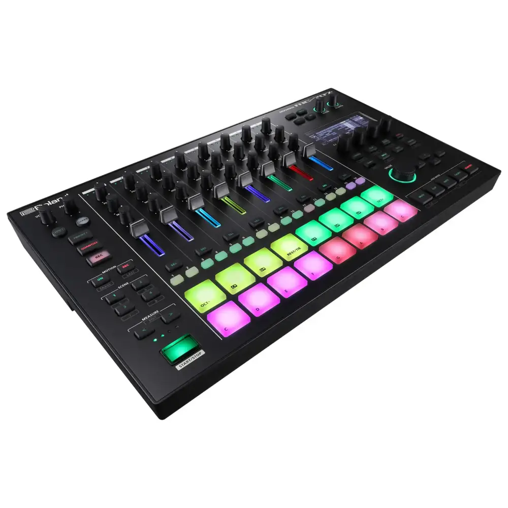 ROLAND MC-707 Groovebox