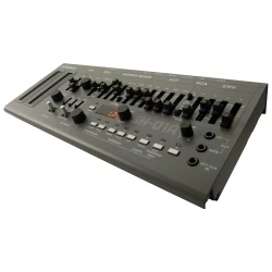 ROLAND SH-01A Boutique Serisi Synth Module - Thumbnail