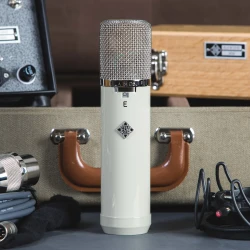 Telefunken Elektroakustik ELA M 250E - Thumbnail