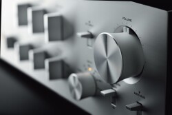 YAMAHA C-5000 Pre Amplifikatör - Thumbnail